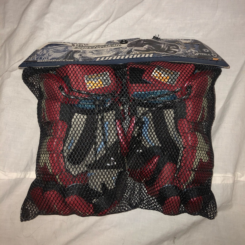 warrior super freak 2 lacrosse gloves